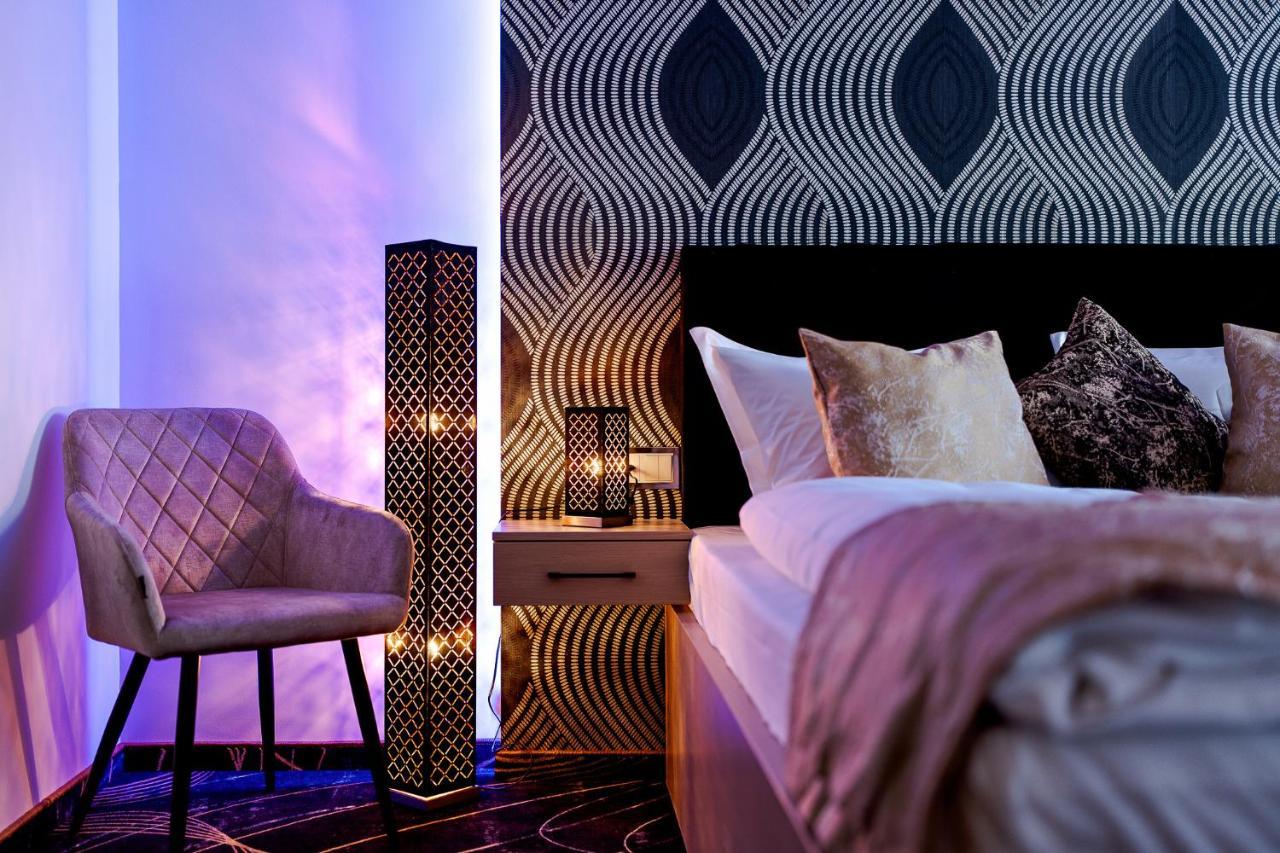 Diamond Panzio Bed & Breakfast ไฮจ์ดุสโซบอสโล ภายนอก รูปภาพ