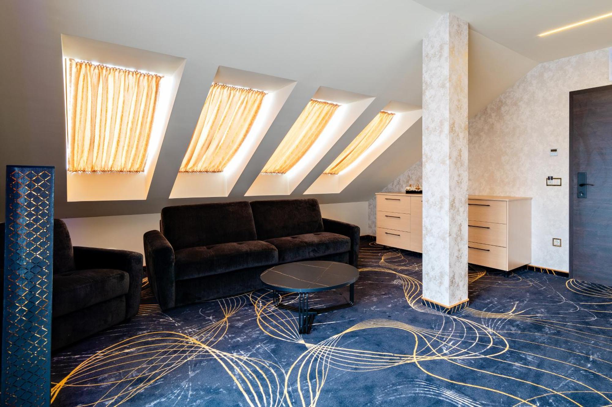 Diamond Panzio Bed & Breakfast ไฮจ์ดุสโซบอสโล ภายนอก รูปภาพ