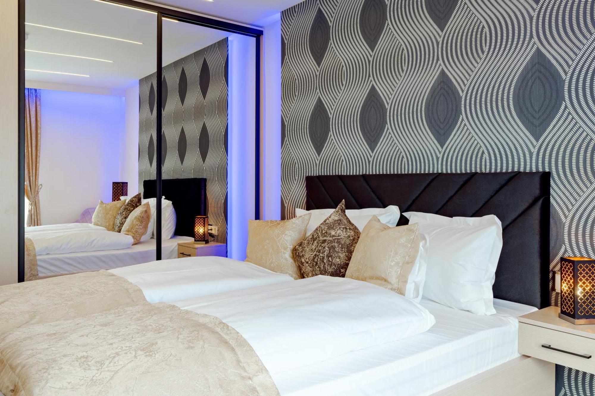Diamond Panzio Bed & Breakfast ไฮจ์ดุสโซบอสโล ภายนอก รูปภาพ