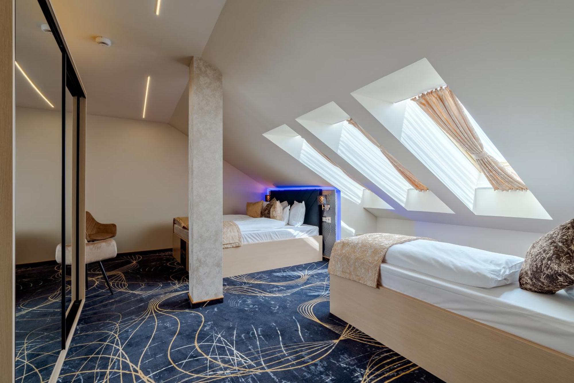 Diamond Panzio Bed & Breakfast ไฮจ์ดุสโซบอสโล ภายนอก รูปภาพ