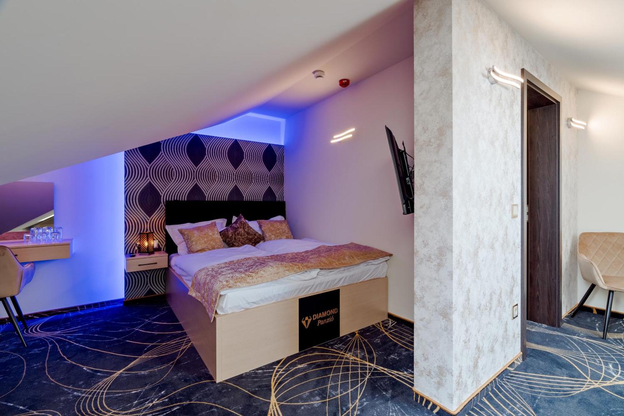 Diamond Panzio Bed & Breakfast ไฮจ์ดุสโซบอสโล ภายนอก รูปภาพ